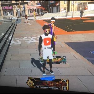 Elite 1 2k account max badges